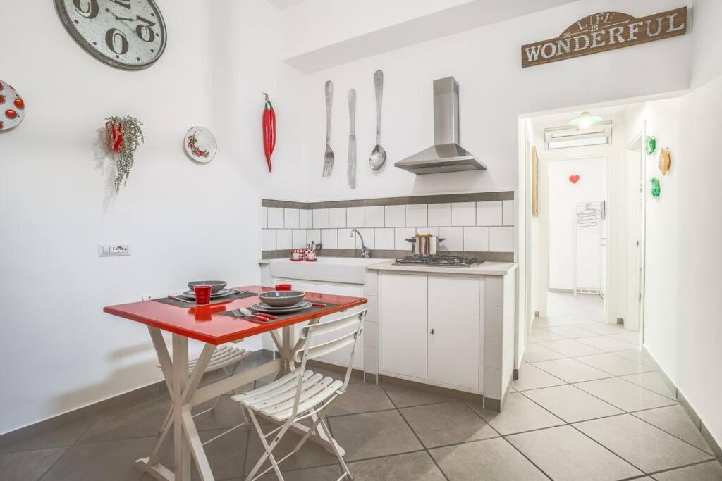 Sorrentovibes - Two Bedrooms In Center With Balcony Sorrento